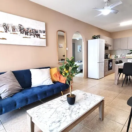 Apartment 2 Beachside Apts, 5min Walk To Shore With Internet *