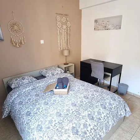 2 Beachside Apts, 5min Walk To Shore With Internet *